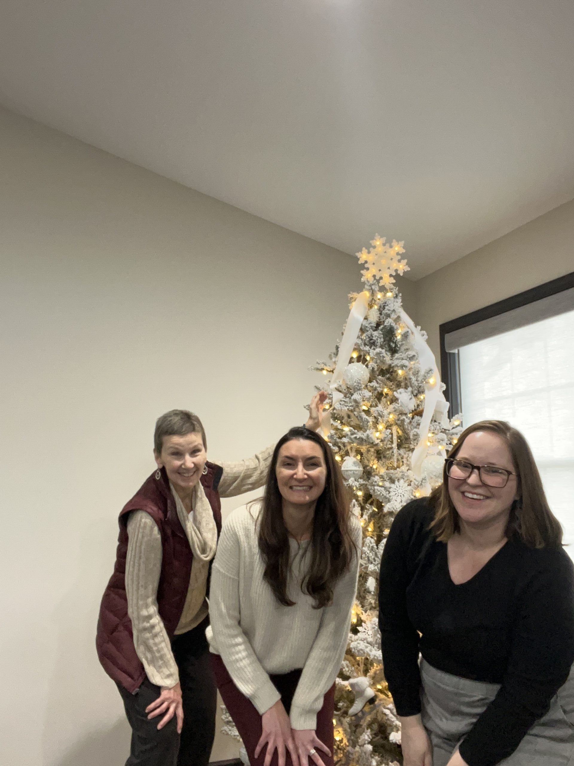 The Outtakes – Merry Christmas!